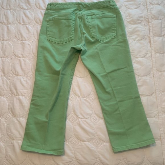 Chaps, Ladies Spring Green Crop Pants, Size 8 - Picture 3 of 3